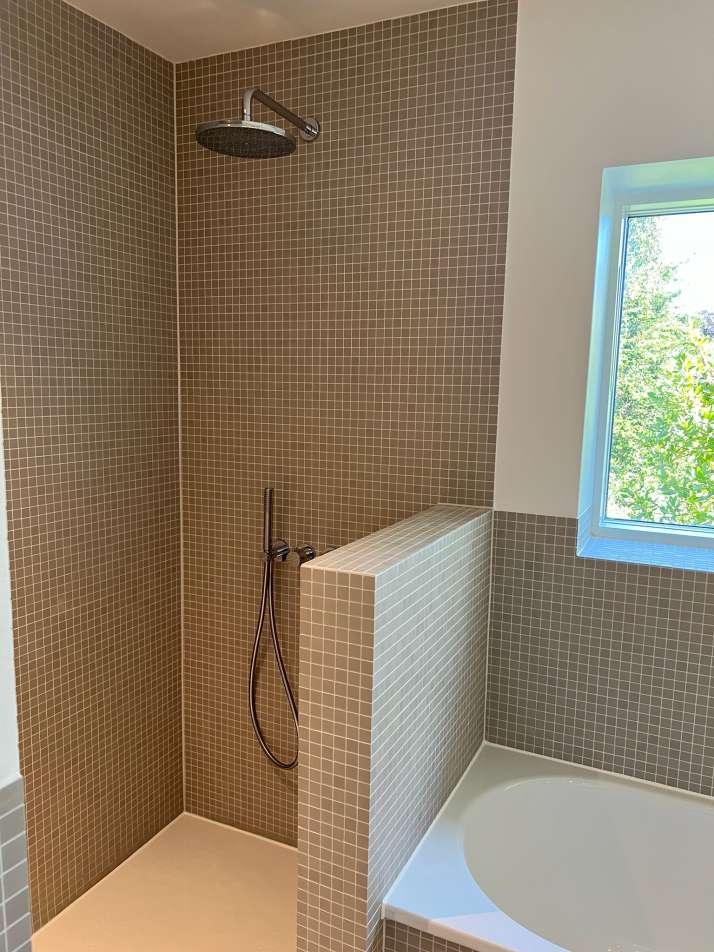 mosaic tiles in bathroom